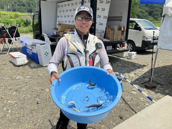 IMG_1907釣れてます.jpg