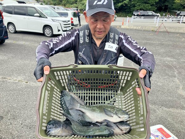 IMG_9110釣れてます.jpg