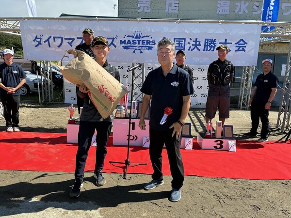 IMG_3136表彰田島選手②.jpg